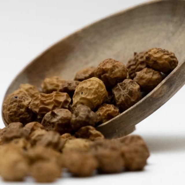 1050001-1-037185200-1739962006_medium (1)